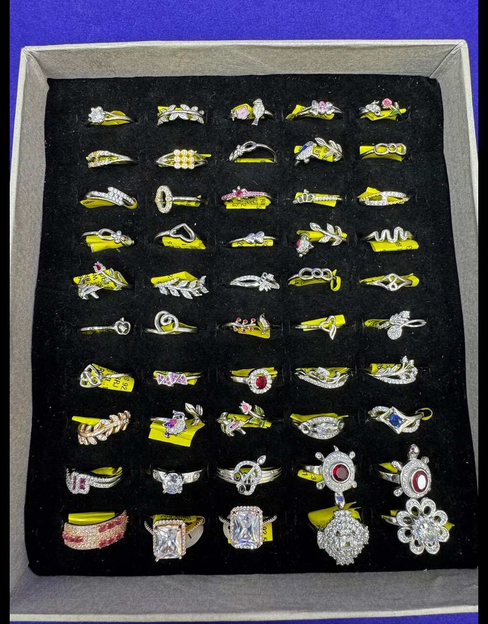 SILVER RING  