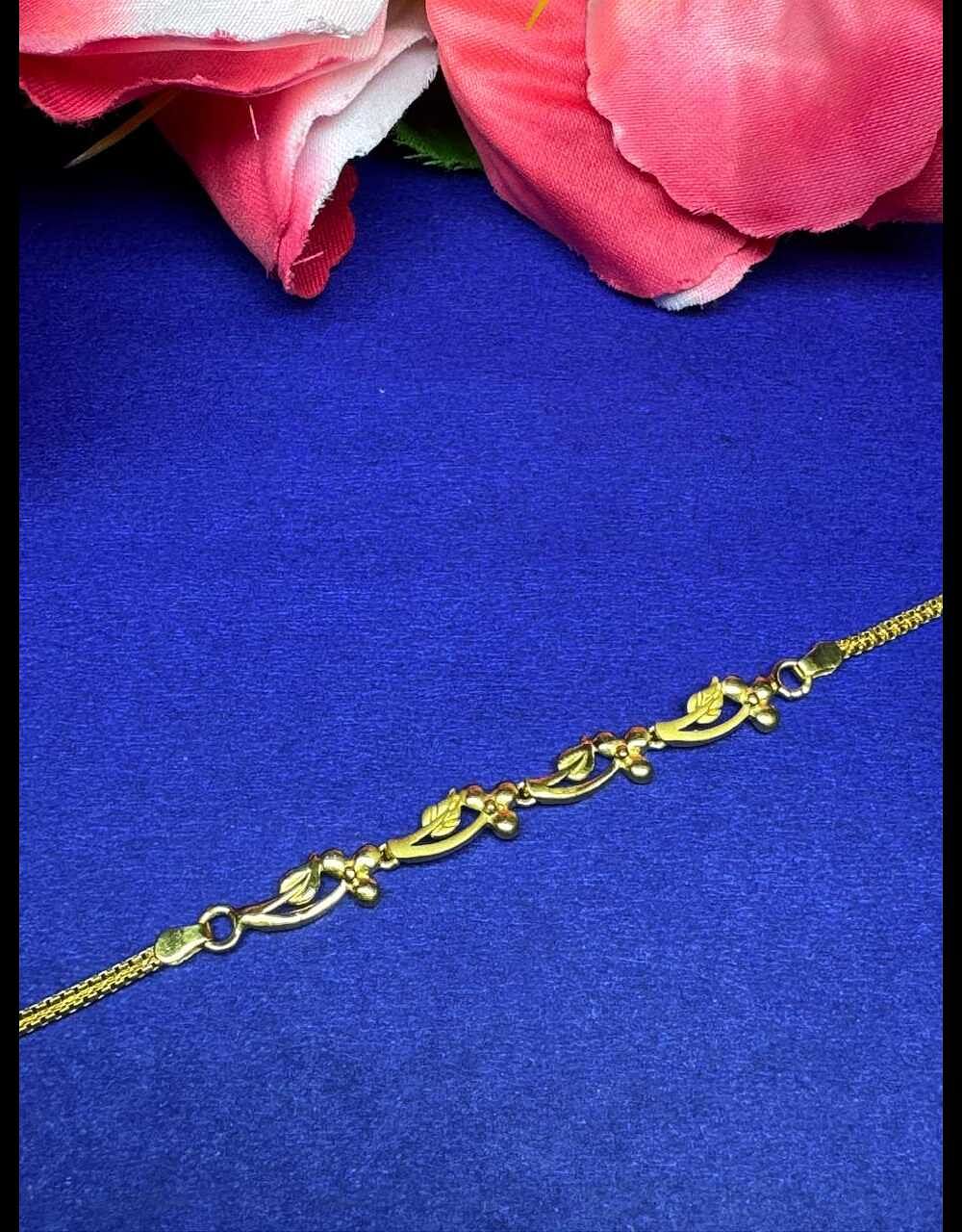 WOMEN LEAF BRACELET 02  