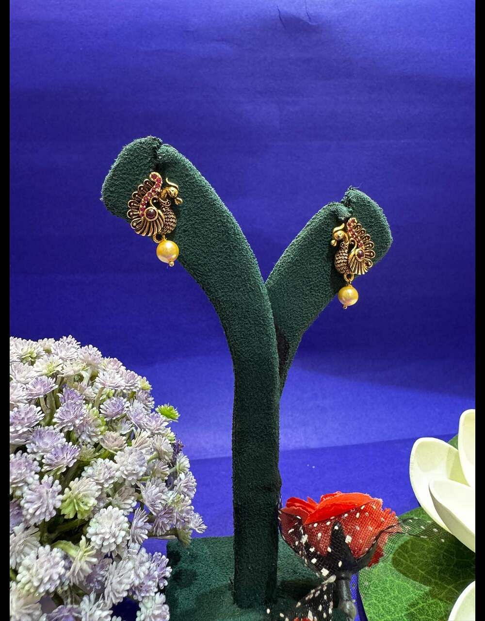 ANTIQUE ANNAM STUD  
