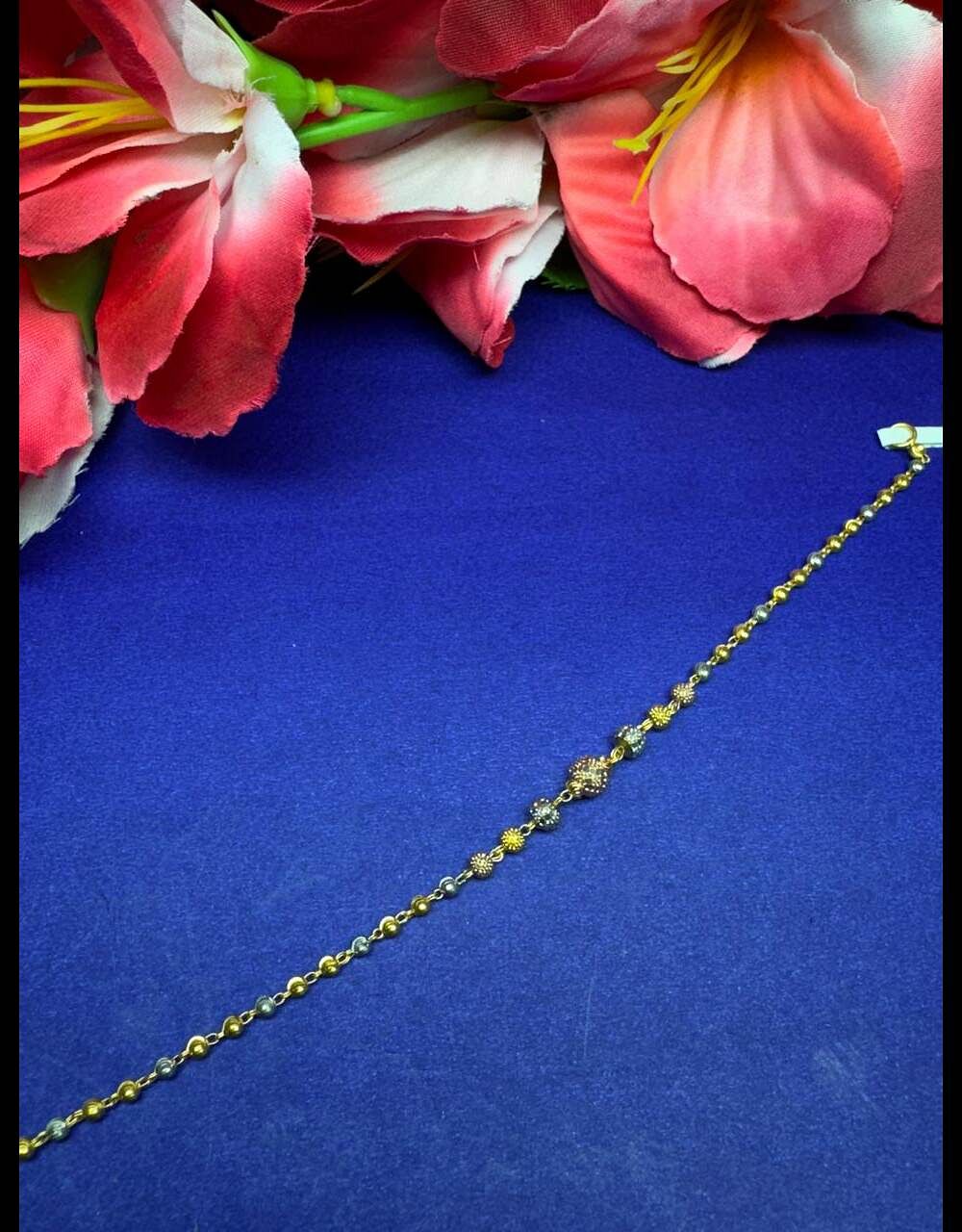 WOMEN FASHION BALL BRACELET  