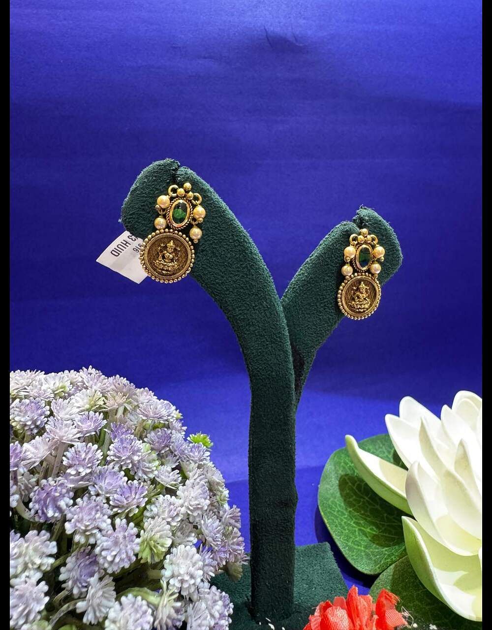 ANTIQUE LAKSHMI STUD  