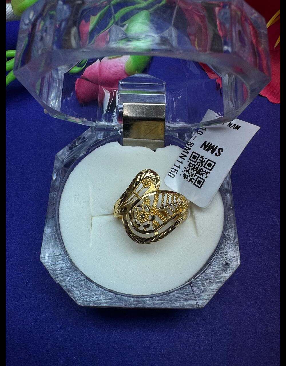 WOMEN DUBAI CUTTING RING   