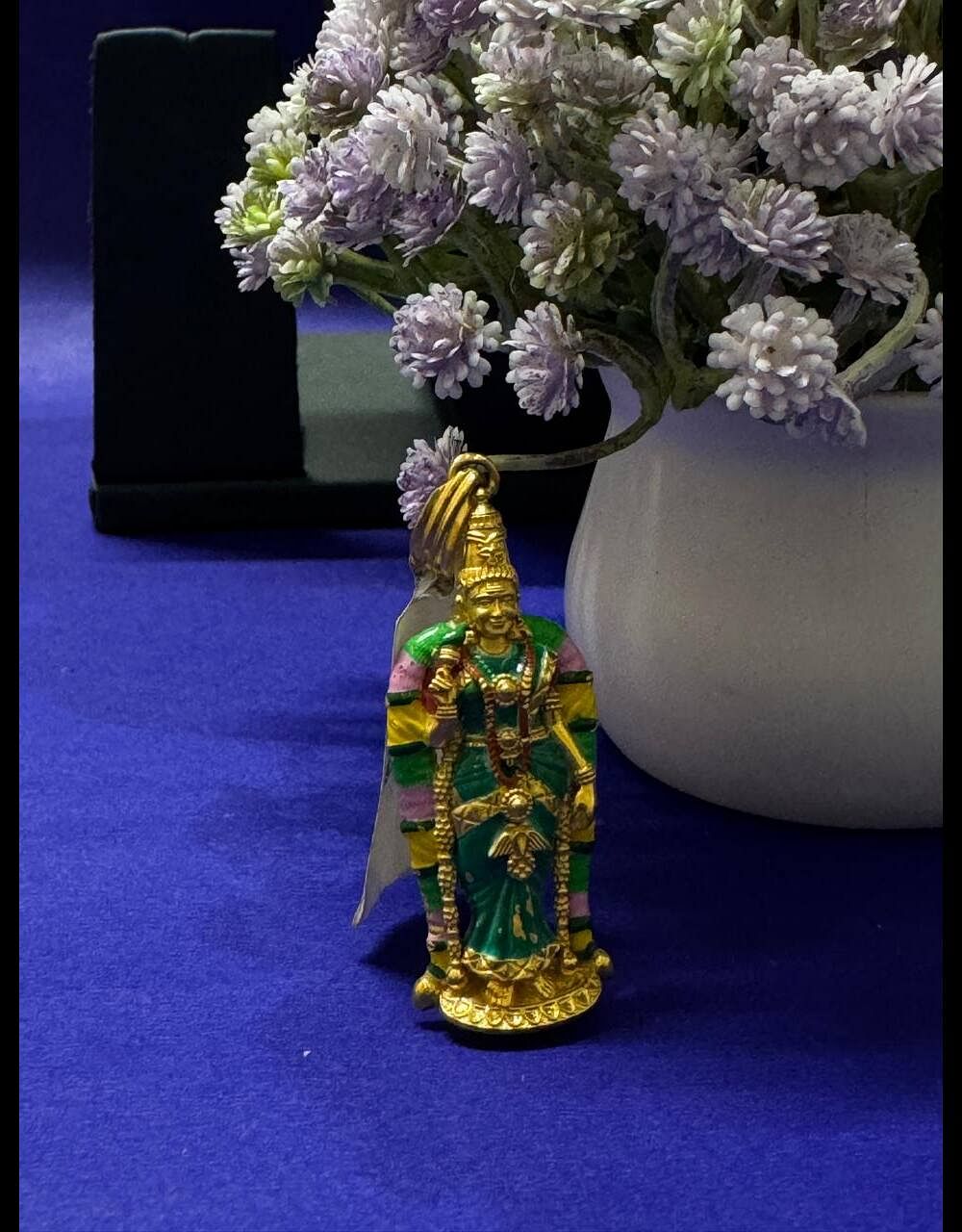 MEENAKSHI PENDANT  