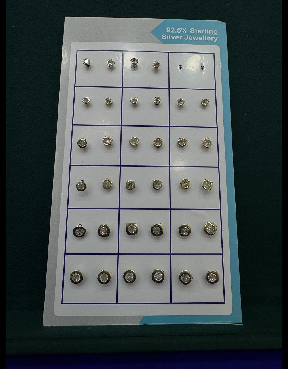SINGLE STONE STUD  