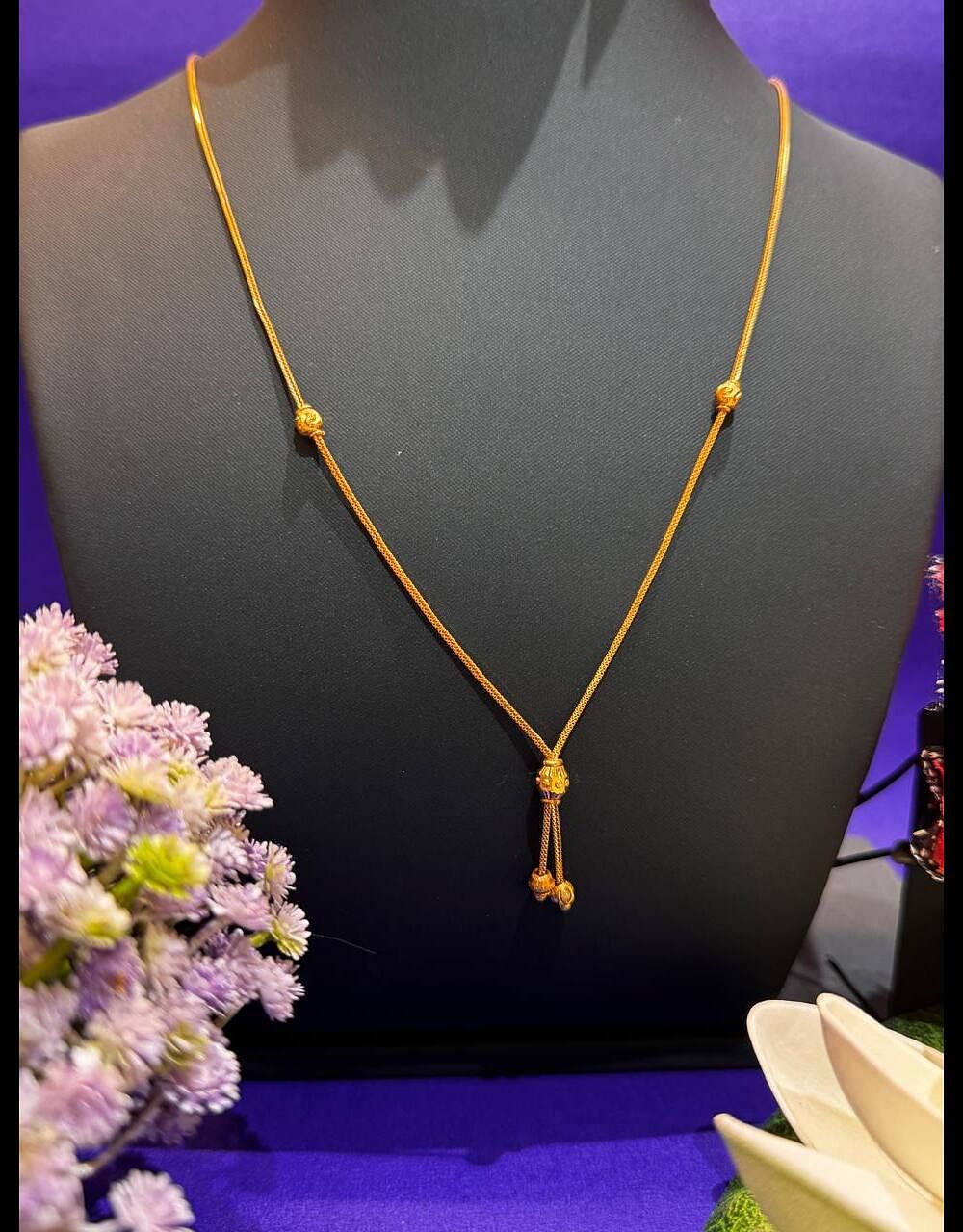 WOMEN BALL NECKLACE  