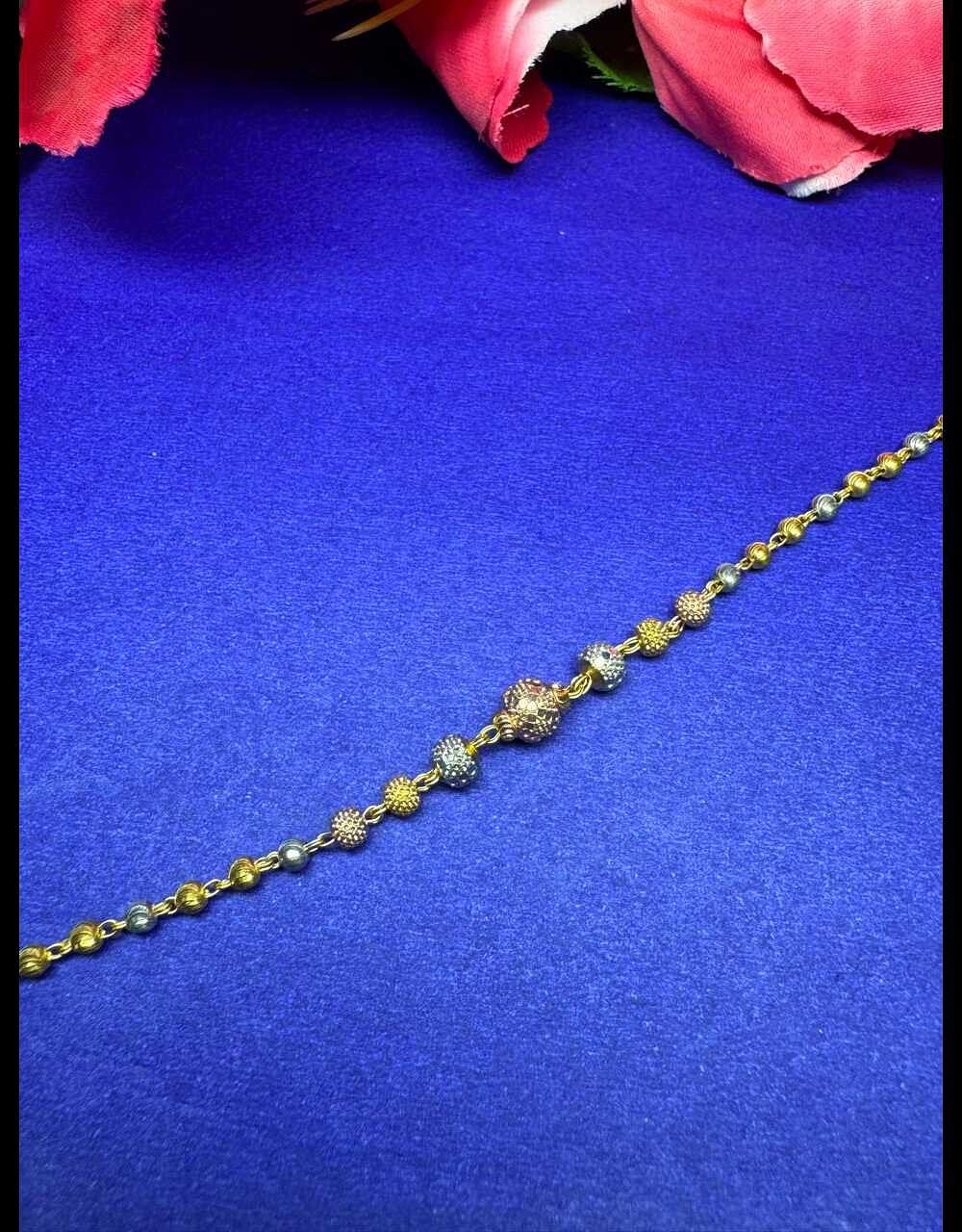 WOMEN FASHION BALL BRACELET  