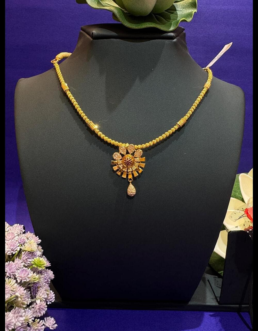 WOMEN FASHION NECKLACE 01  
